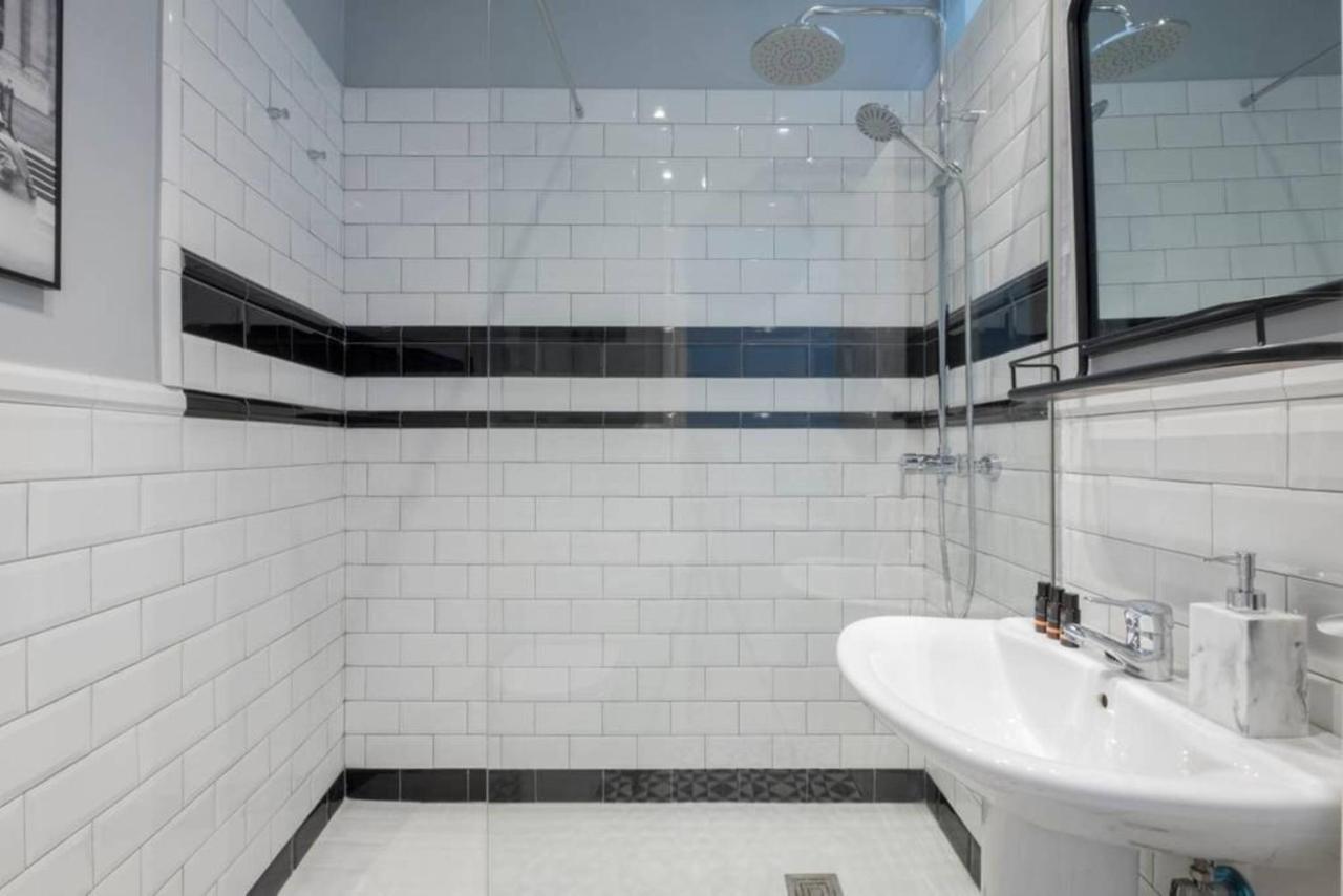 Apartamento Callao Apartment Madrid Luaran gambar